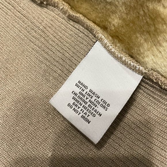 EUC women’s Jaclyn Smith faux fur light jacket - Picture 8 of 8